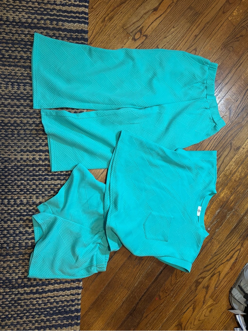 entro Turquoise Textured Lounge Trio - Top, Shorts & Pants